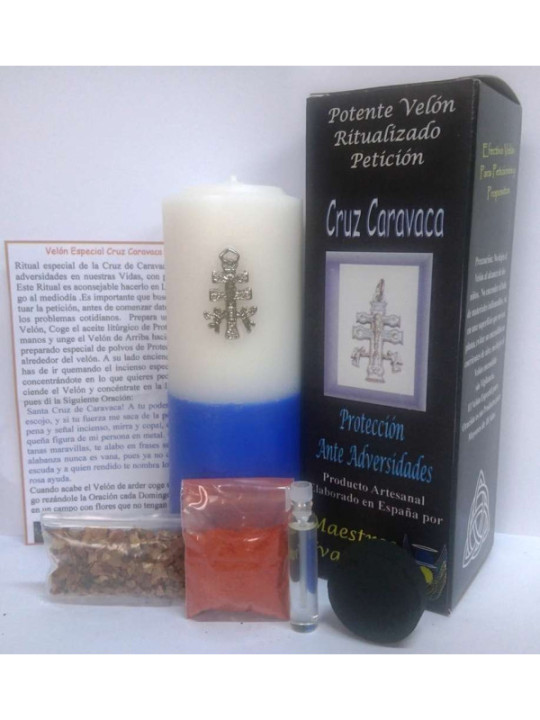 Kerze. Caravaca Kreuz Kerze. mit Speziellesantrieb