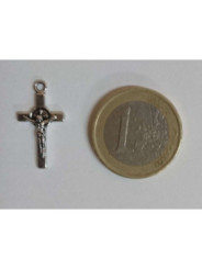 Amulettt mit dem Kreuz des Heiligen Benedikt