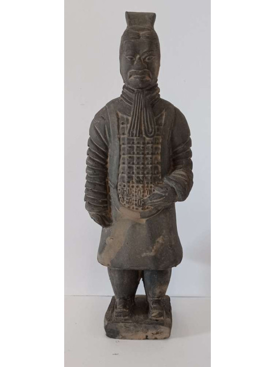Angebot Terrakotta-Krieger der Armee von Xian. 22 cm.