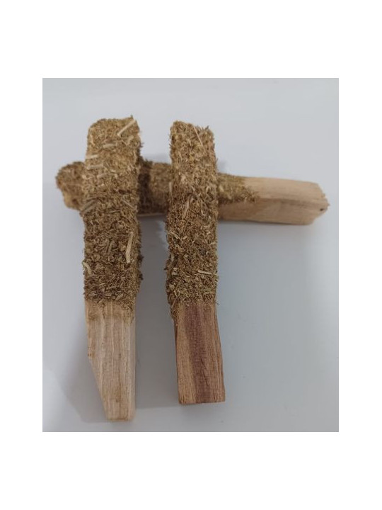 Authentisches Palo Santo mit Ruda.