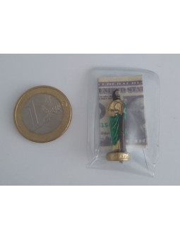 Eingekapseltes Amulett von Heiliger Judas Tadeo. Geldanfragen.
