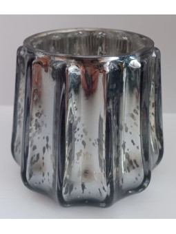 Silberner Tulpenkerzenhalter.