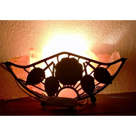 Schmiedeeiserne Lampe mit Himalaya-Salzbrocken. 30 X 10cm