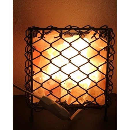 Schmiedeeisen Lampe mit Himalaya-Salz Chunks. 18 X 18cm