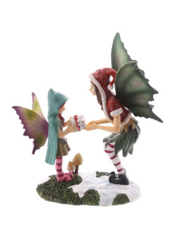 Weihnachtselfe mit Geschenk und Mädchen. Höhe 22,5 cm X 20,5 cm breit