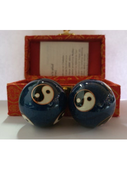 Chinesische blaue Kugel Gesundheit Ball, Yin-Yang-Symbol