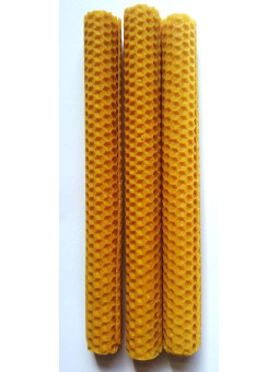 Kerze aus Virgin Wax. 20 x 2 Zentimeter