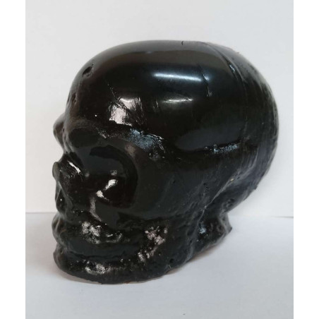 Schwarzer Totenkopf Kerze. 11 x 9 Zentimeter