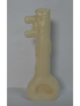 Weiße Schlüsselkerze. 18 Zentimeter