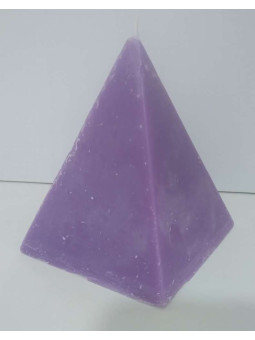 Lila Pyramide Kerze, 10cm Basis x 13 cm Höhe, Wegbereiter gegen Hindernisse