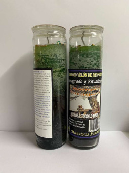 Sonderpetition Kerze bricht Saraguey. Fege alles Böse weg