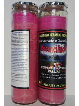 Besondere Kerze Petition für Versöhnung. Paare versöhnen