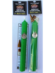 Ermächtigte Kerze mit Amulettt Peticiones de Favores, Jungfrau del Rocio