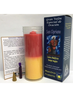 Kerze. Spezielles-Kraft mit Gebet St. Cyprian