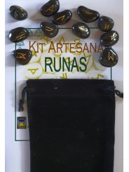 Runen Onyx Wildlederetui und Anleitungsbroschüre