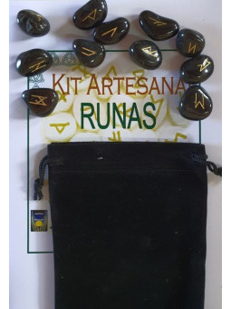 Runen Onyx Wildlederetui und Anleitungsbroschüre