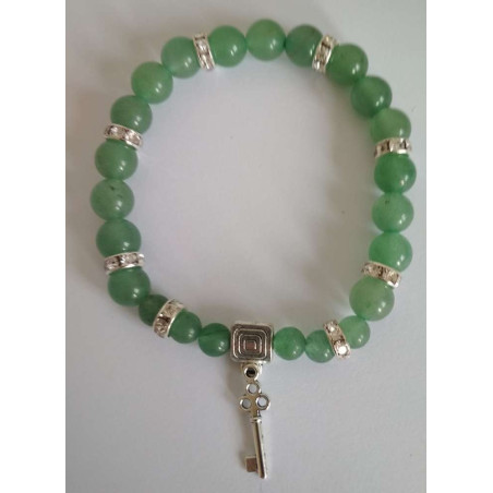 Grünes Quarz-Mineral-Armband mit Straßenöffner-Schlüssel