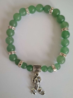 Grünes Quarz-Mineral-Armband mit Glücksfrosch