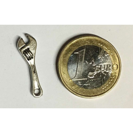 Schlüssel zur Arbeit Amulettt