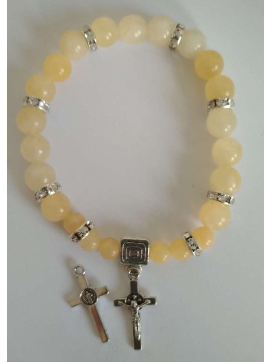Mineralienarmband aus gelbem Jaspis mit Kreuz des Heiligen Benedikt, Schutz