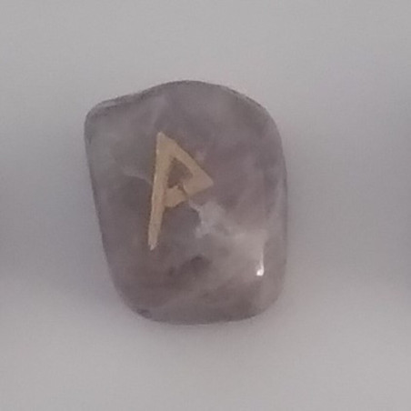 Amulett der Amethyst-Wunjo-Runen. Erfolg.