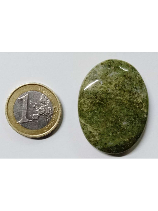 Naturstein Oval Grüner Jaspis 3,5cm bis 4,5cm