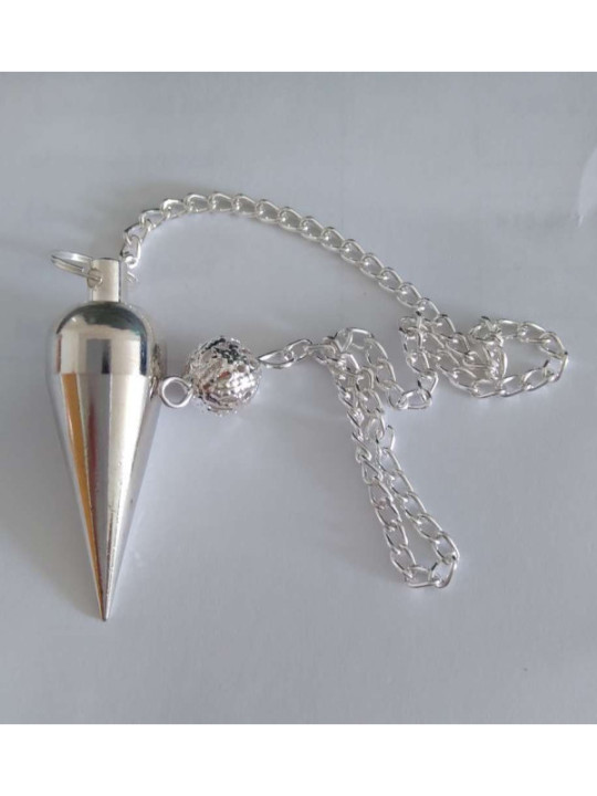Pendel Silber Kegel 3 cm.
