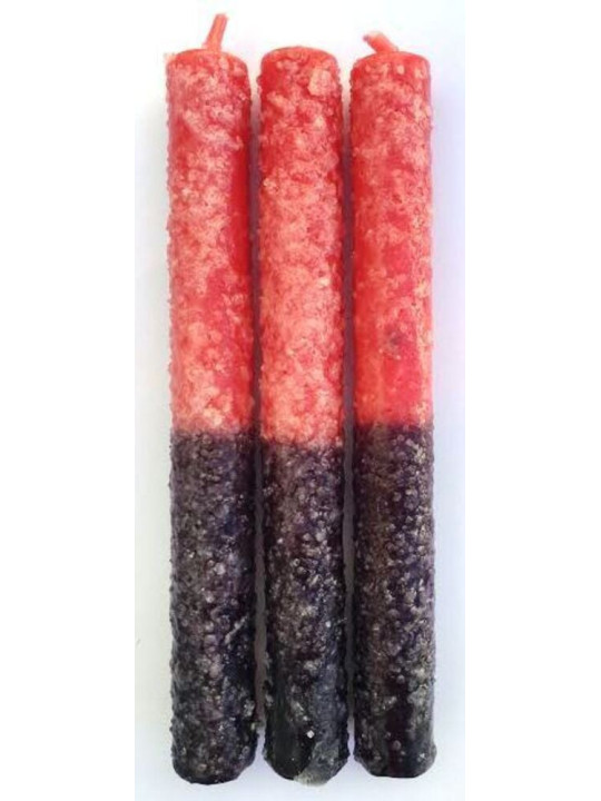 Schwarz-rote Salzkerze