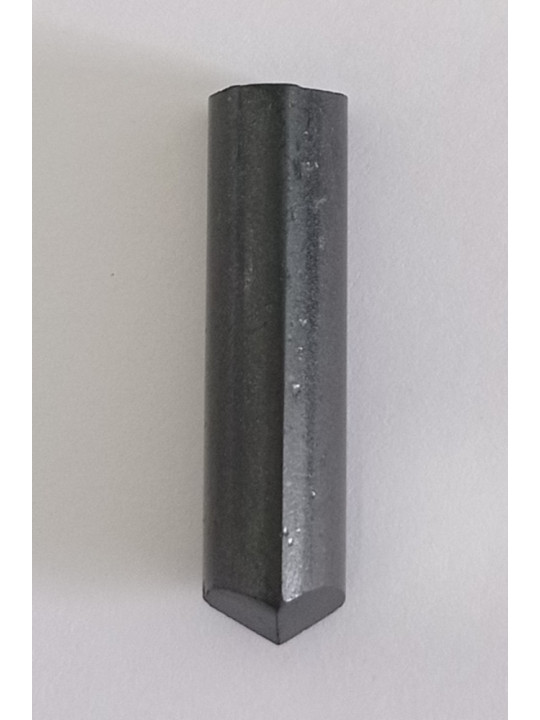 Zweifach bestimmter Schwarzer Achat 2-3cm Mineralspitze